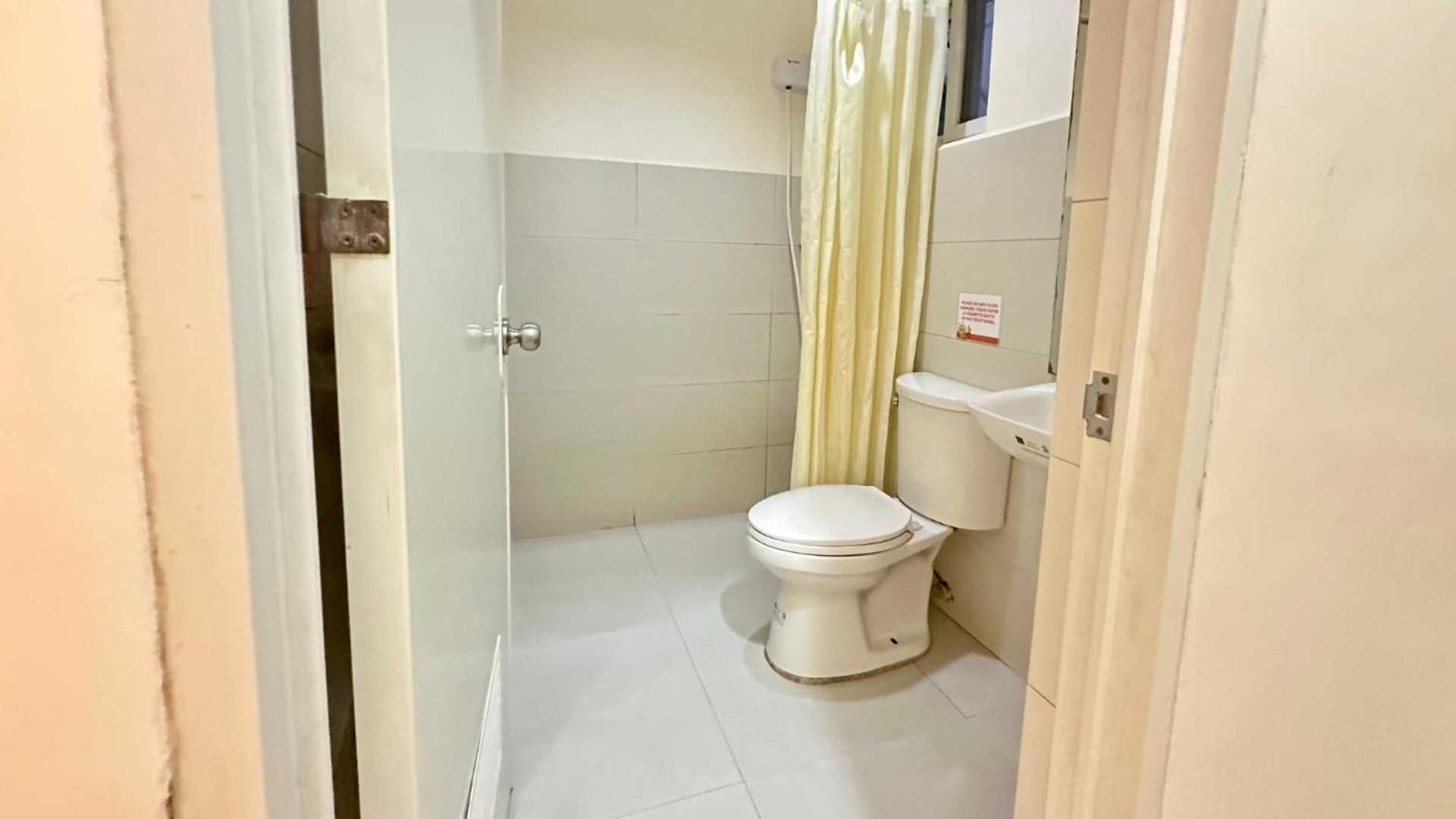 Travelbee Capitol Inn Cebu Stadt Exterior foto