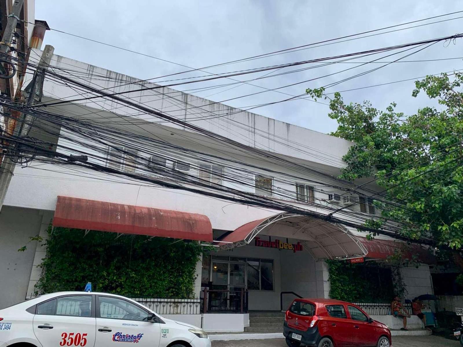 Travelbee Capitol Inn Cebu Stadt Exterior foto